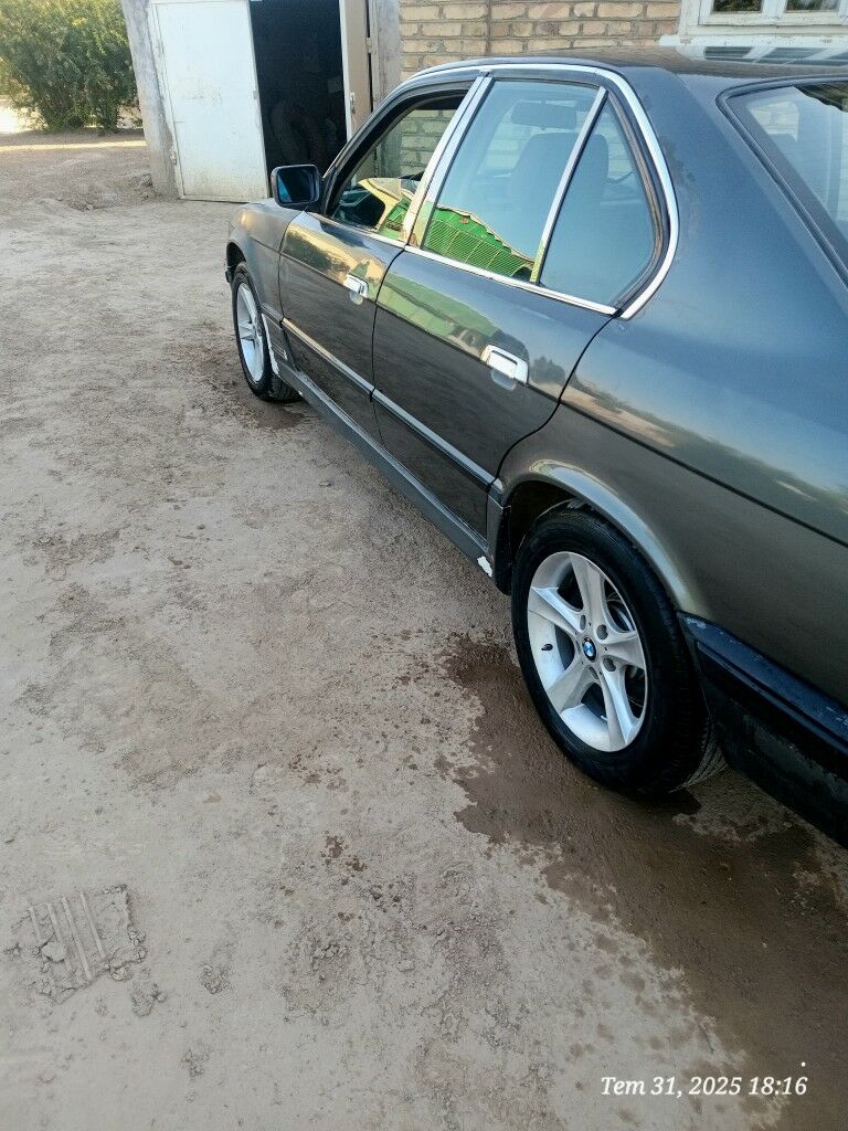 BMW 525 1990 - 36 000 TMT - Сакарчага - img 4
