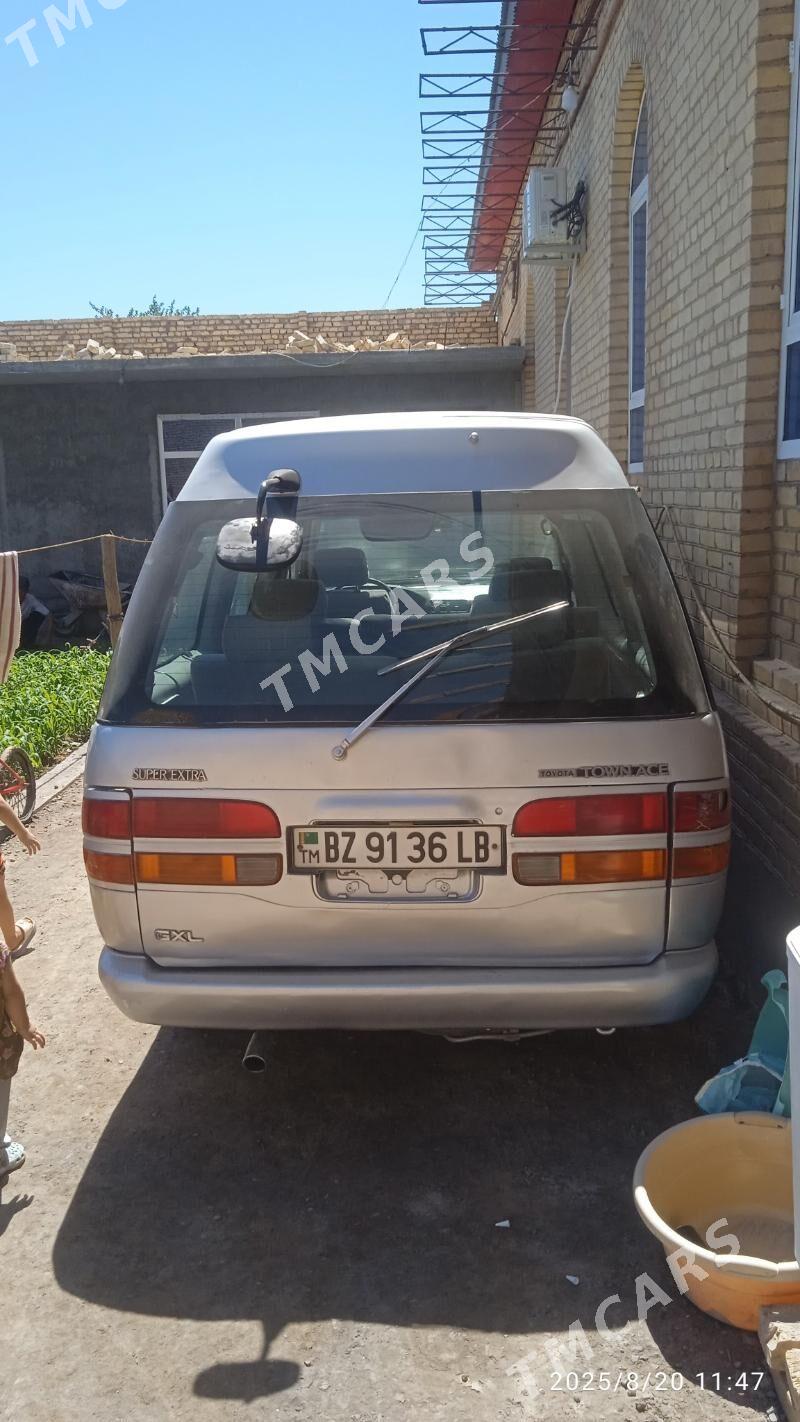 Toyota Town Ace 1994 - 32 000 TMT - Туркменабат - img 4
