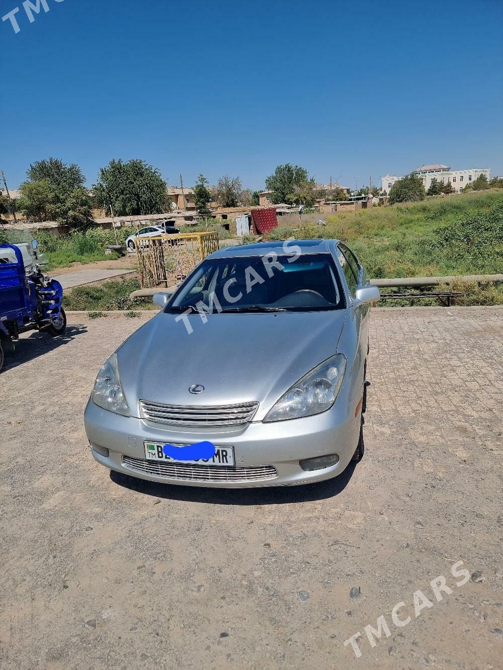 Lexus ES 300 2002 - 160 000 TMT - Ёлётен - img 3