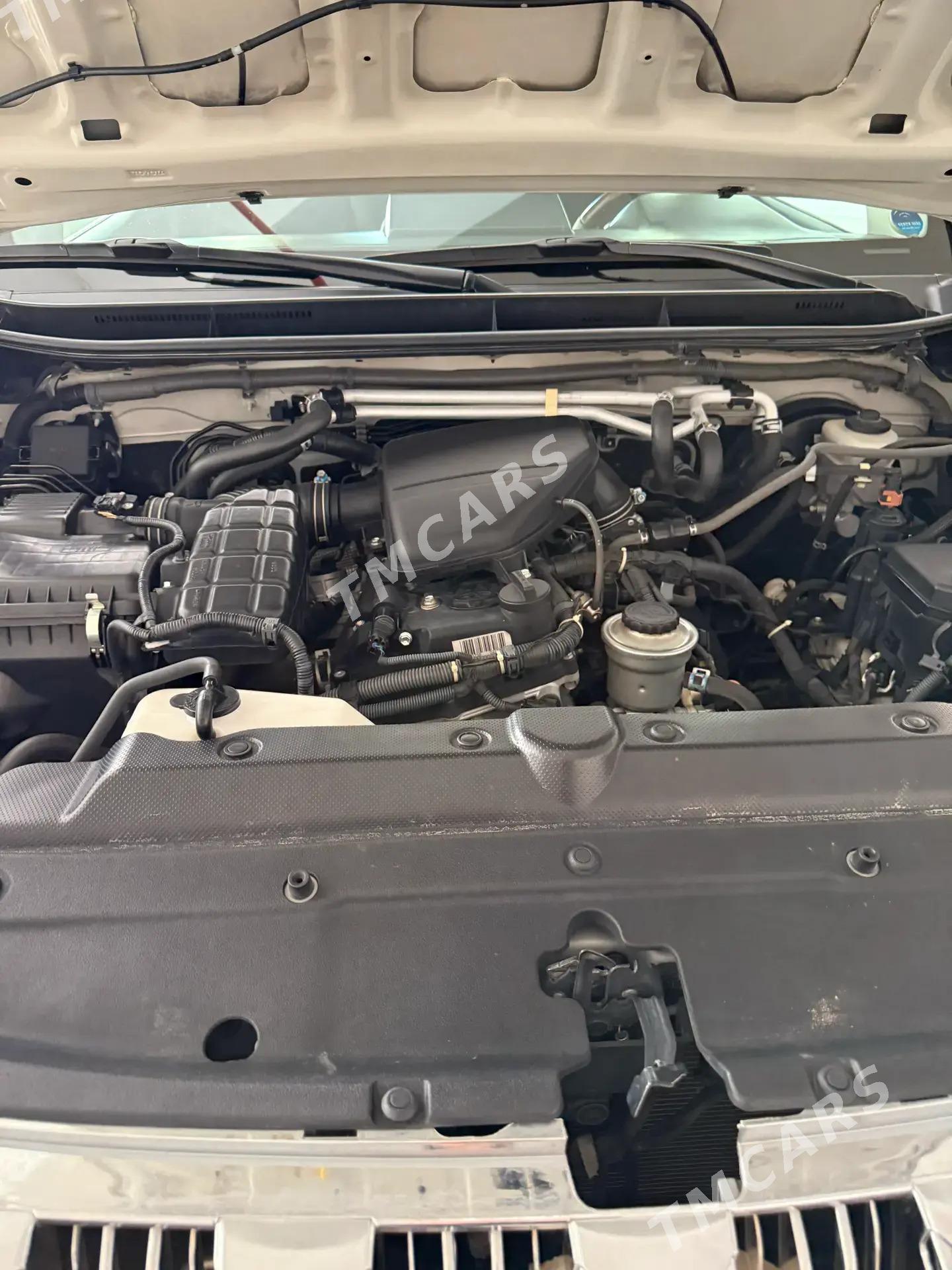 Toyota Land Cruiser Prado 2015 - 702 000 TMT - Ашхабад - img 4