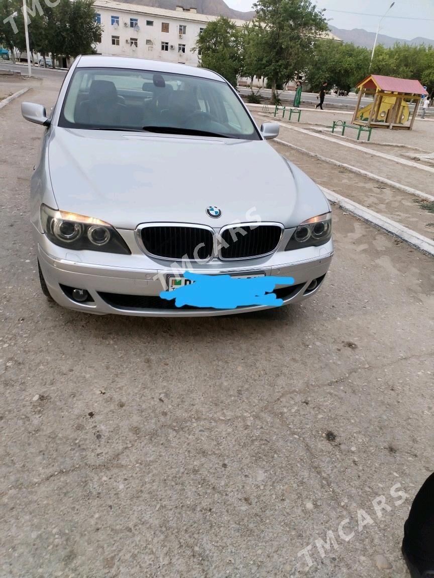 BMW 730 2006 - 155 000 TMT - Балканабат - img 4