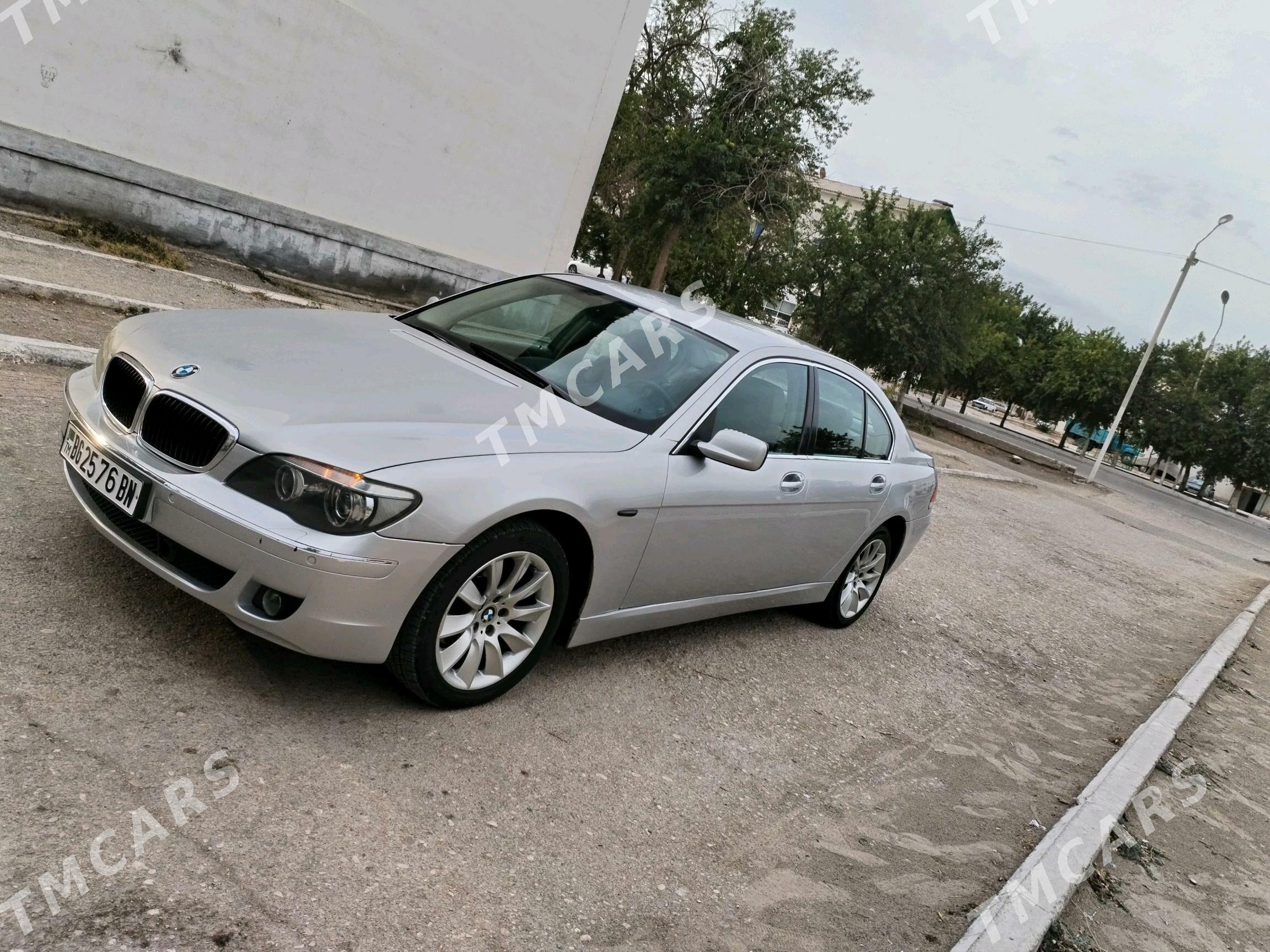 BMW 730 2006 - 155 000 TMT - Балканабат - img 6