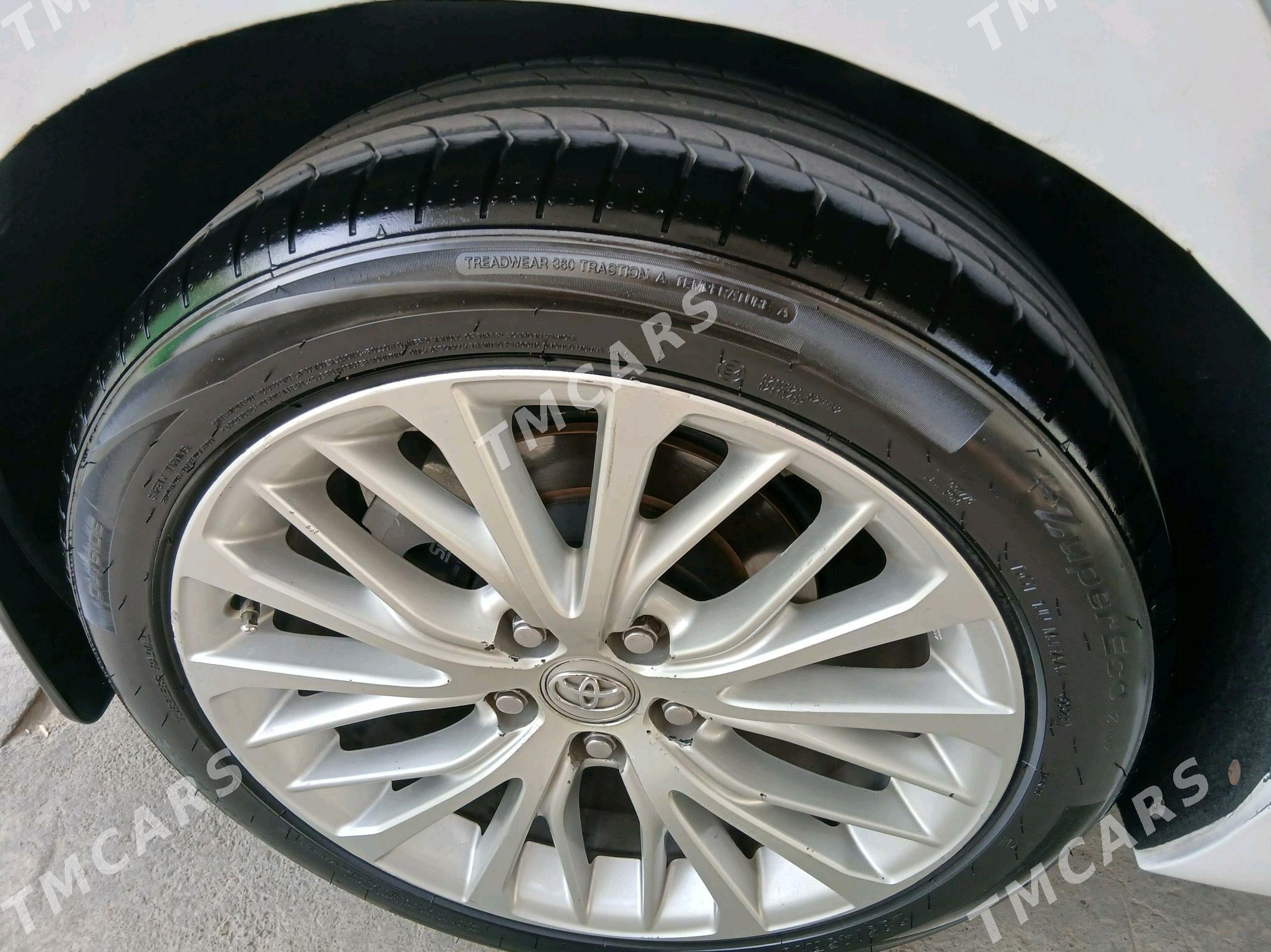 Toyota Camry 2020 - 250 000 TMT - Ашхабад - img 3