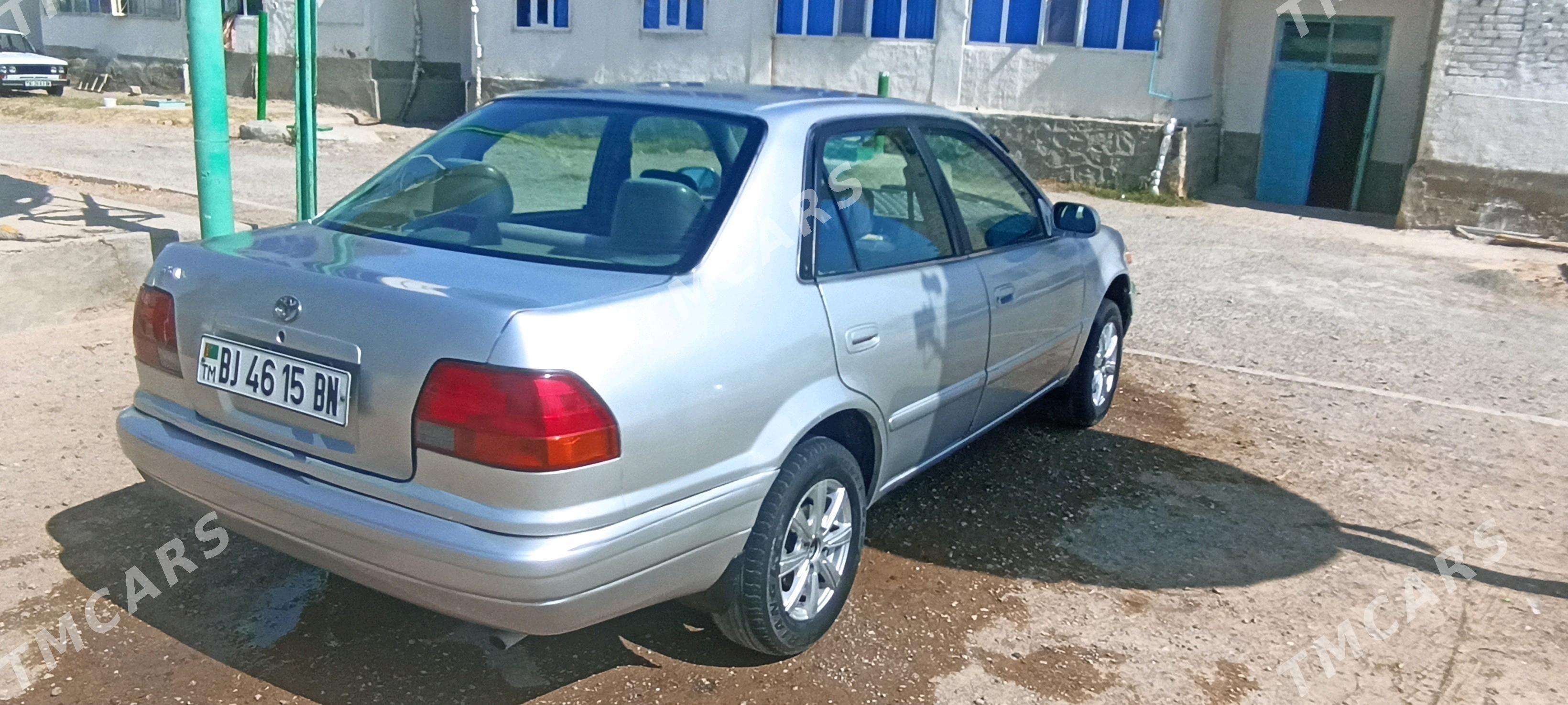 Toyota Corolla 1996 - 55 000 TMT - Gyzylarbat - img 3