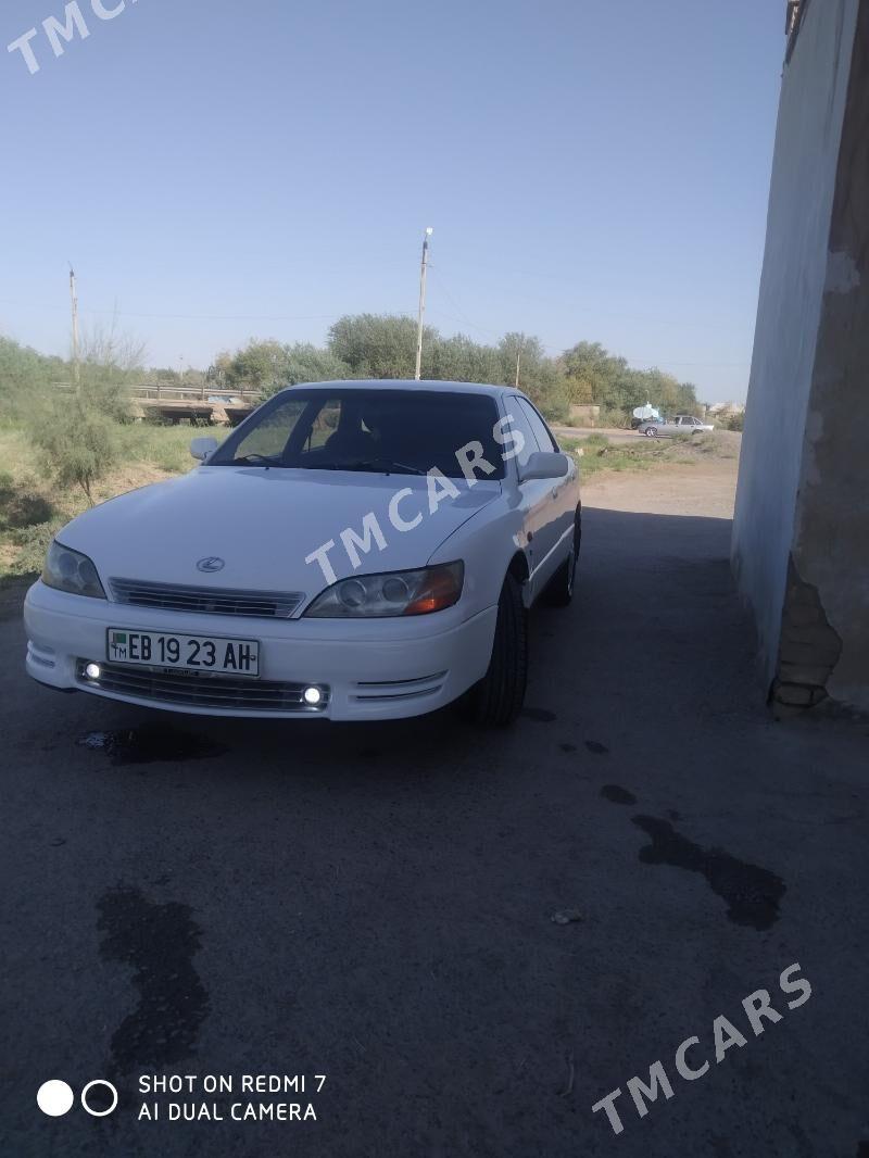 Toyota Camry 1993 - 55 000 TMT - Бабадайхан - img 3