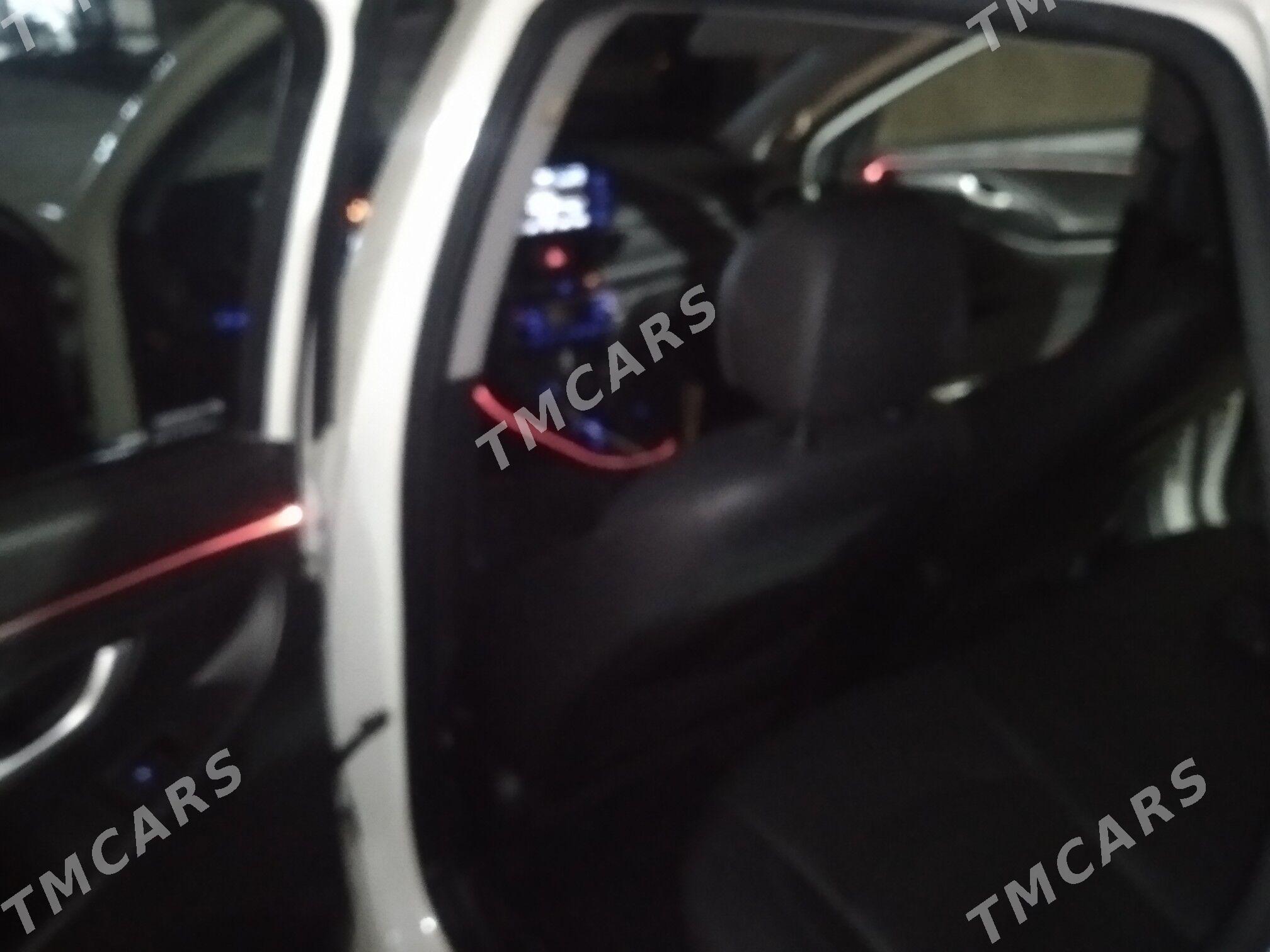 Hyundai Elantra GT 2019 - 205 000 TMT - Ашхабад - img 5