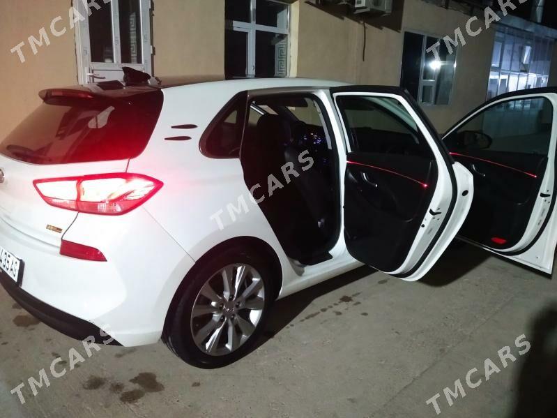 Hyundai Elantra GT 2019 - 205 000 TMT - Ашхабад - img 3