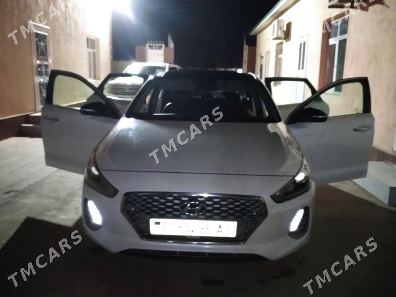 Hyundai Elantra GT 2019 - 205 000 TMT - Ашхабад - img 4