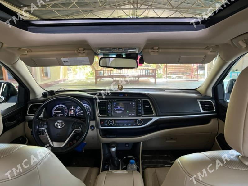 Toyota Highlander 2016 - 500 000 TMT - Ашхабад - img 4