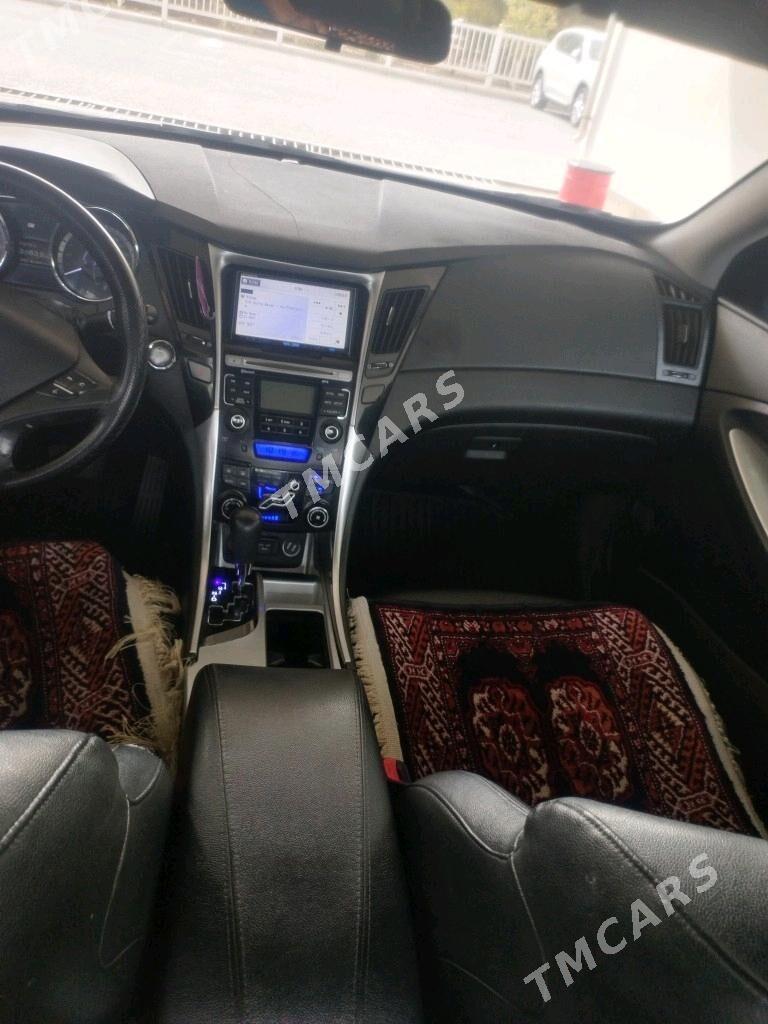 Hyundai Sonata 2010 - 150 000 TMT - 30 мкр - img 3