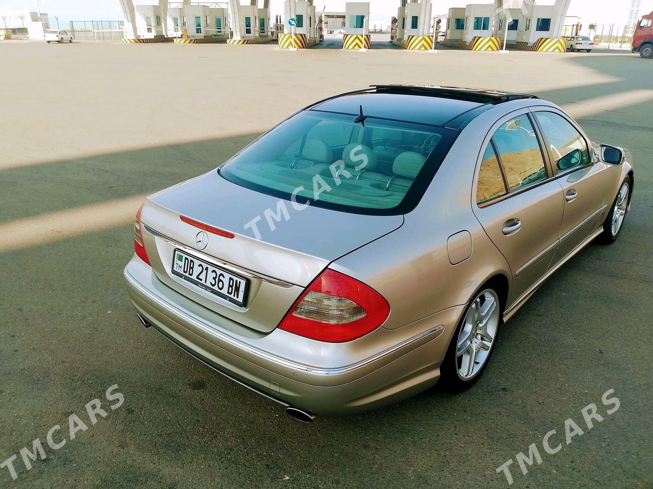 Mercedes-Benz E320 2004 - 135 000 TMT - Türkmenbaşy - img 4
