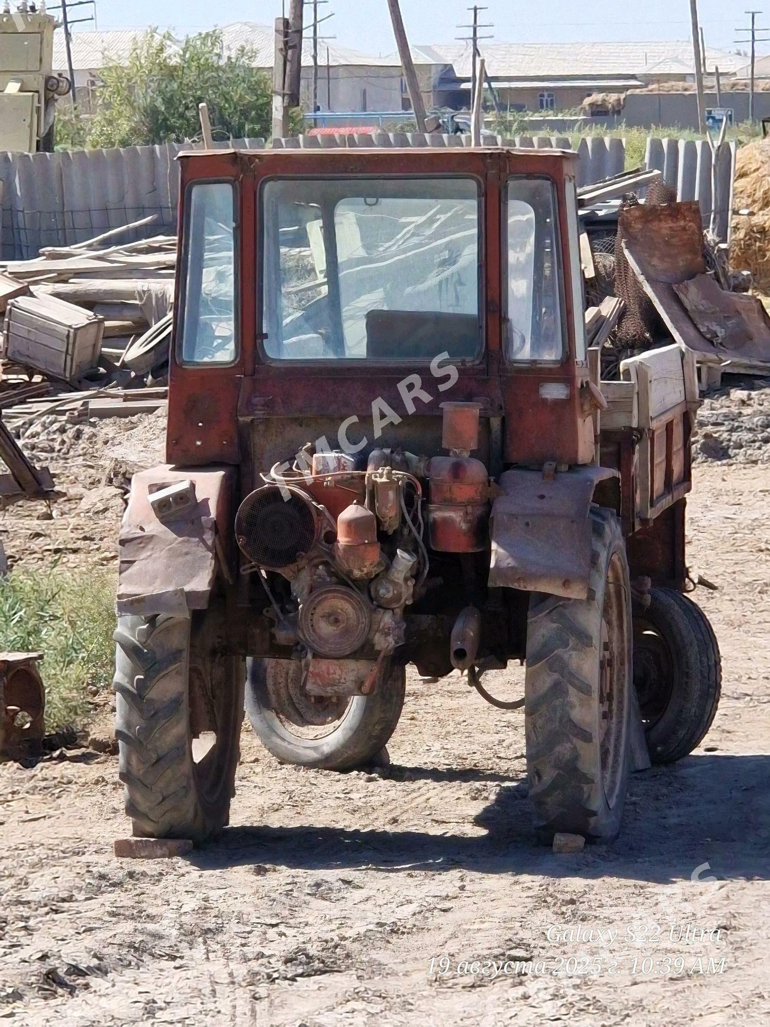 MTZ T-28 1982 - 11 000 TMT - Шабатский этрап - img 2