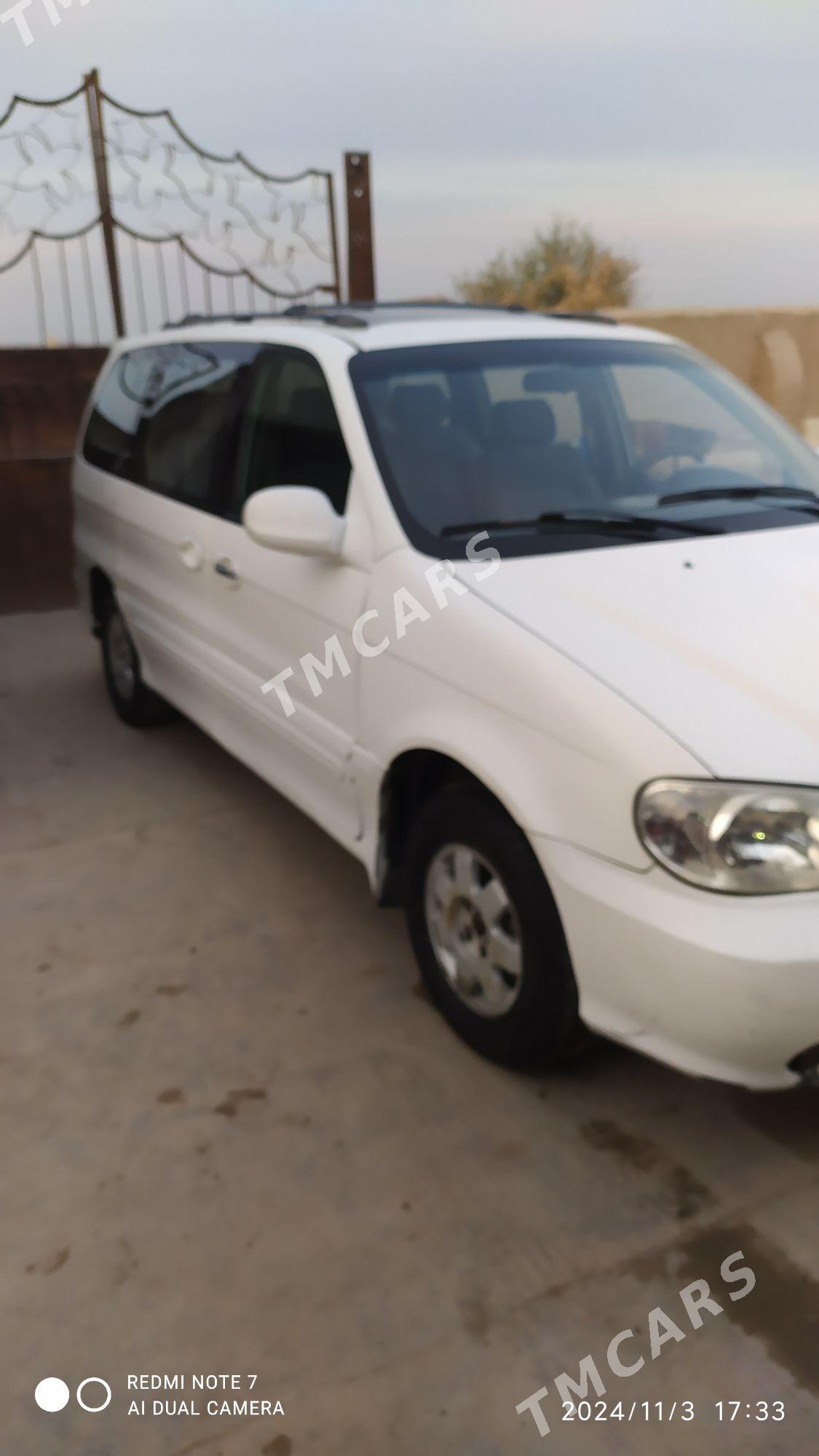 Kia Carnival 2001 - 35 000 TMT - Шабатский этрап - img 6