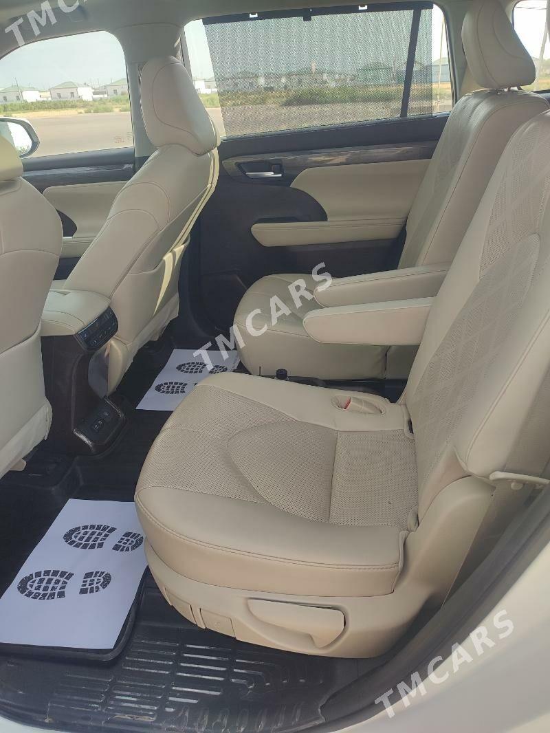 Toyota Highlander 2021 - 800 000 TMT - Daşoguz - img 2