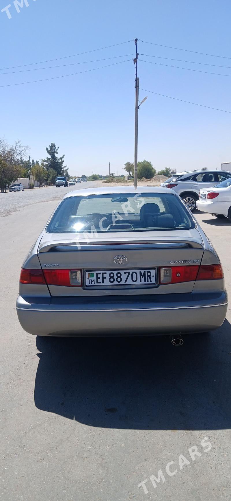 Toyota Camry 2001 - 120 000 TMT - Мары - img 4