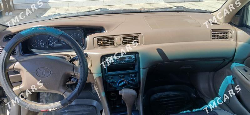 Toyota Camry 2001 - 120 000 TMT - Мары - img 5