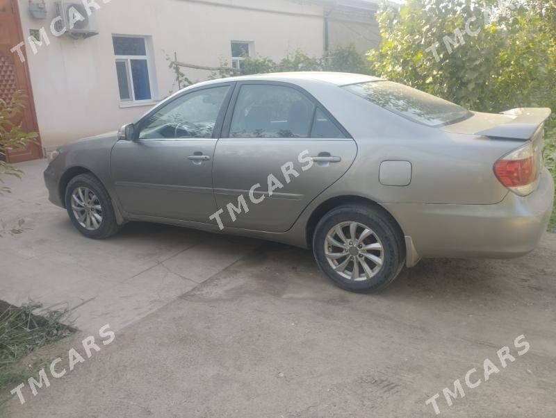 Toyota Camry 2004 - 140 000 TMT - Köneürgenç - img 5