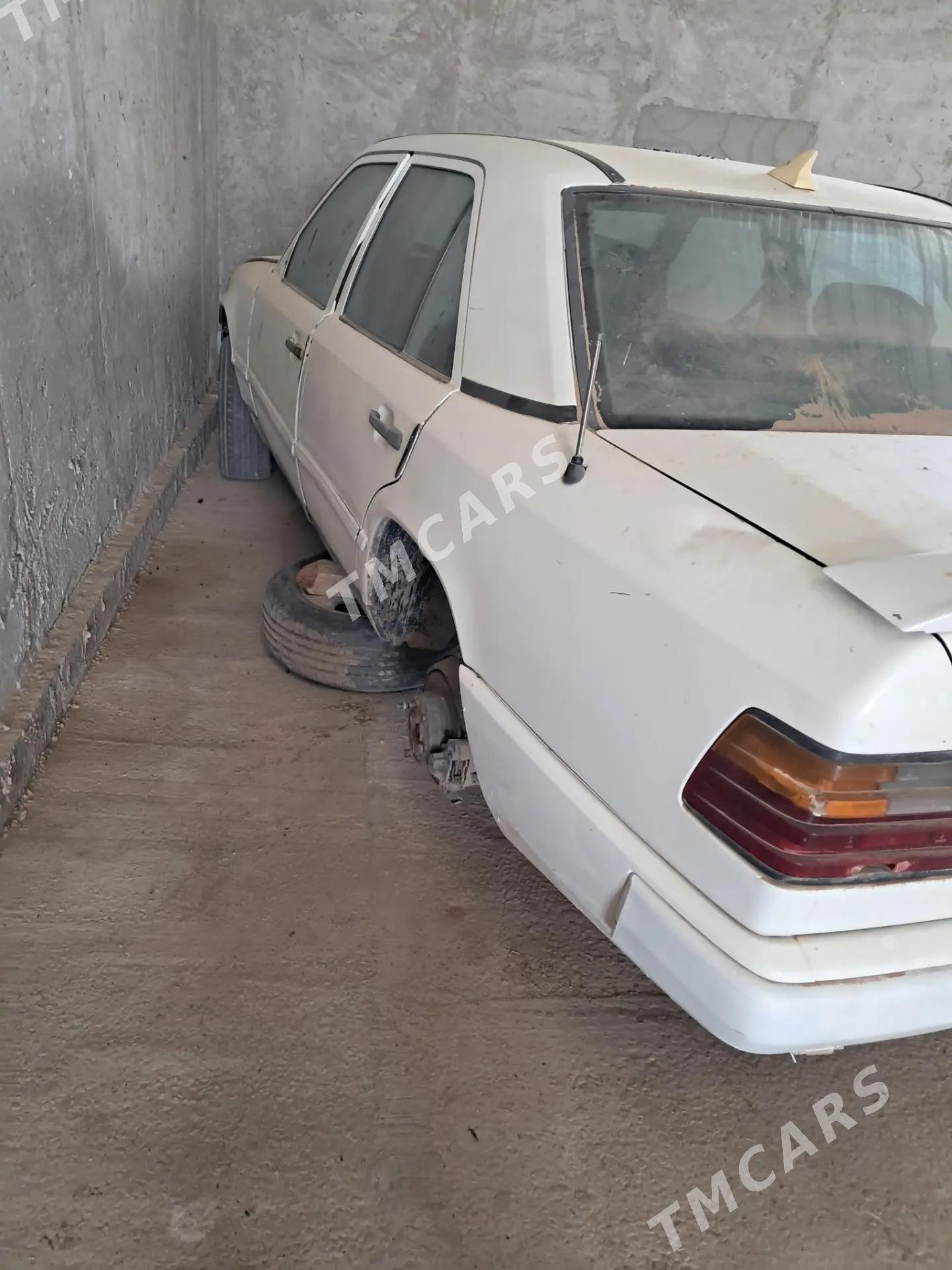 Mercedes-Benz 190-Class 1990 - 18 000 TMT - Сейди - img 3