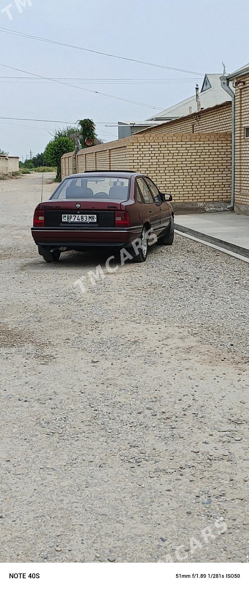 Opel Vectra 1991 - 45 000 TMT - Mary - img 4