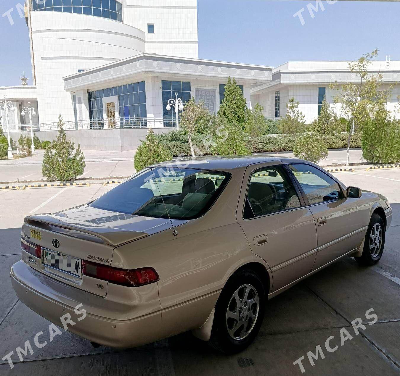 Toyota Camry 1997 - 135 000 TMT - Гумдаг - img 4