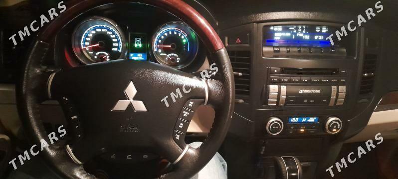 Mitsubishi Pajero 2010 - 242 000 TMT - Туркменбаши - img 8