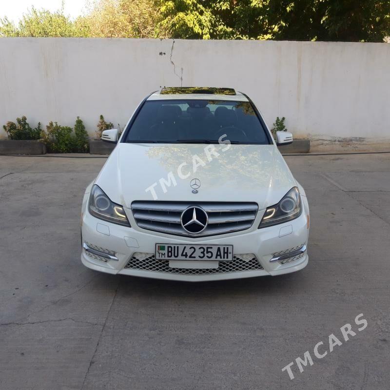 Mercedes-Benz C300 2012 - 200 000 TMT - Aşgabat - img 3