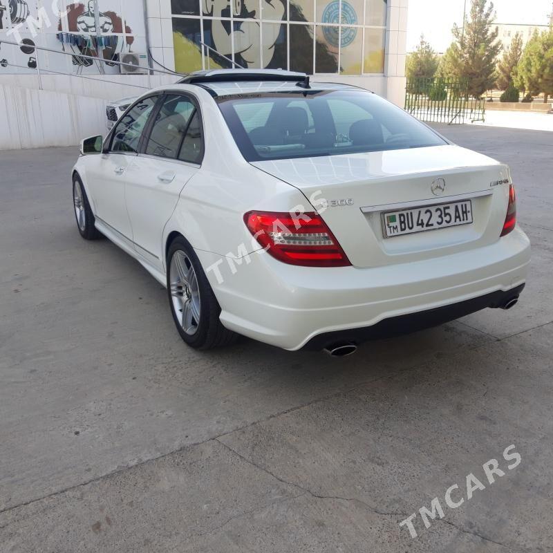 Mercedes-Benz C300 2012 - 200 000 TMT - Aşgabat - img 6
