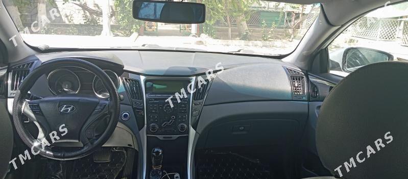 Hyundai Sonata 2011 - 160 000 TMT - Ашхабад - img 8