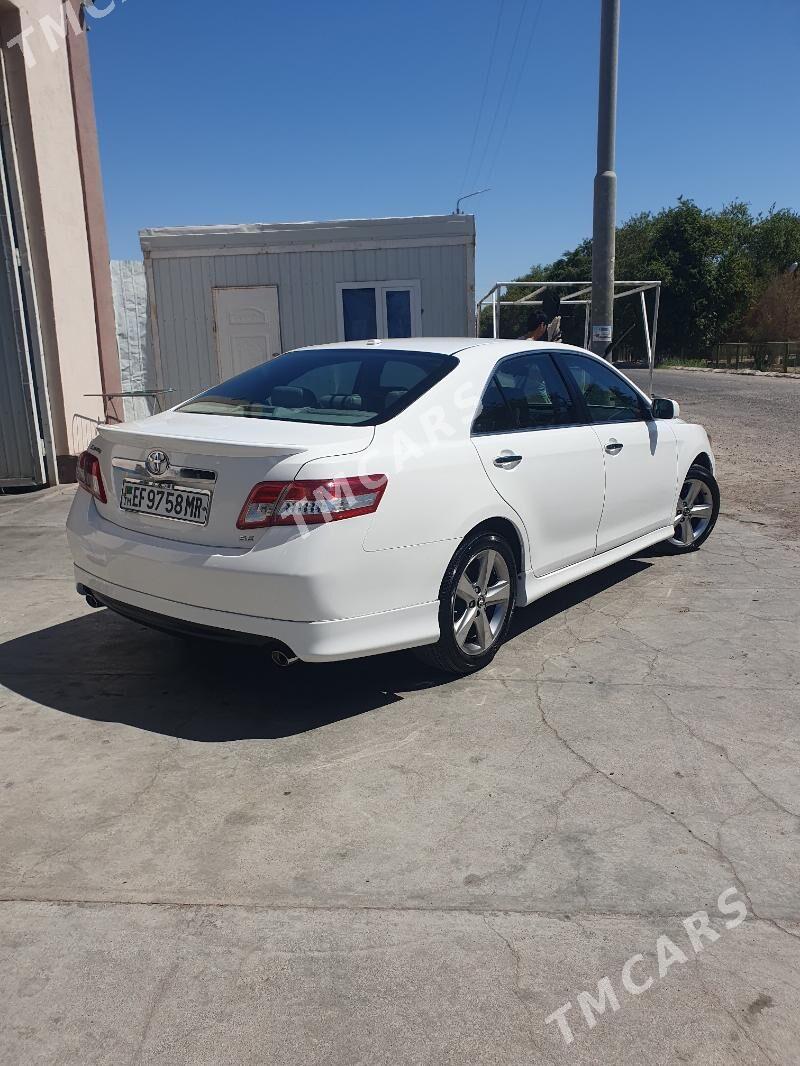 Toyota Camry 2010 - 220 000 TMT - Baýramaly - img 5
