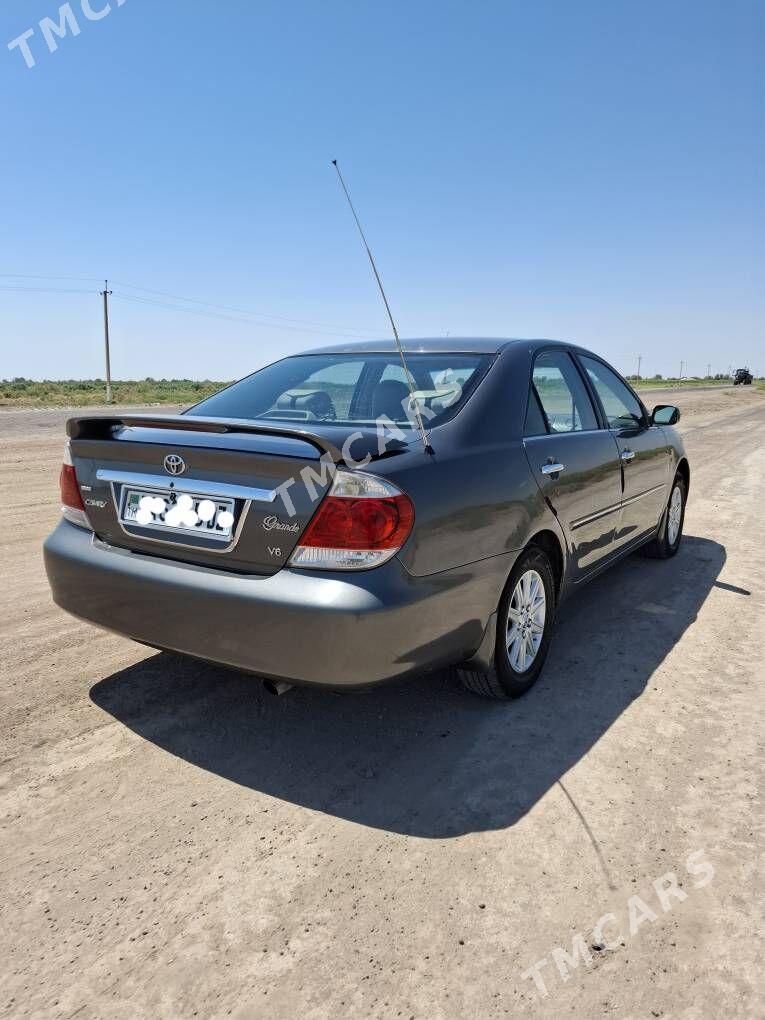 Toyota Camry 2002 - 210 000 TMT - етр. Туркменбаши - img 2