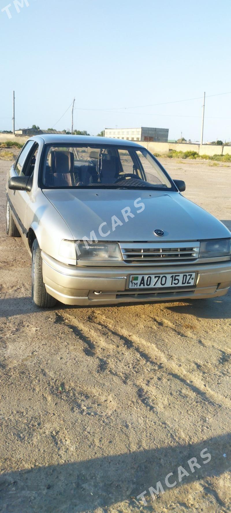 Opel Vectra 1991 - 30 000 TMT - Болдумсаз - img 5