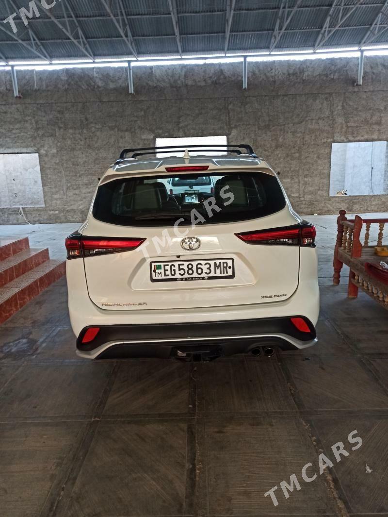 Toyota Highlander 2021 - 600 000 TMT - Мары - img 4