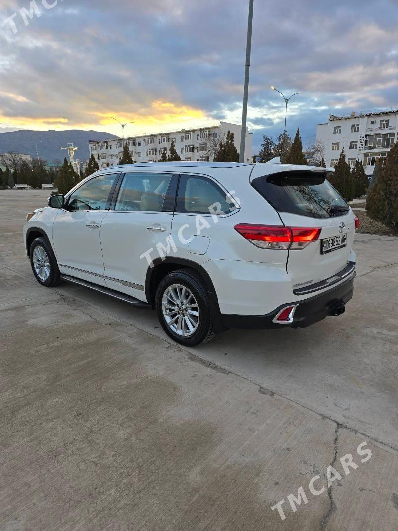 Toyota Highlander 2018 - 430 000 TMT - Бузмеин ГРЭС - img 2