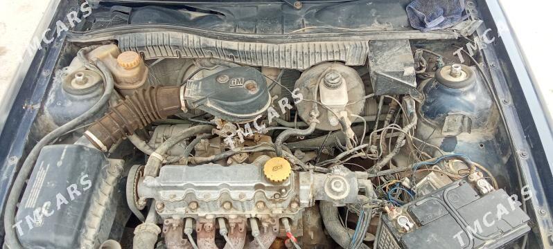 Opel Vectra 1990 - 20 000 TMT - Saýat - img 2