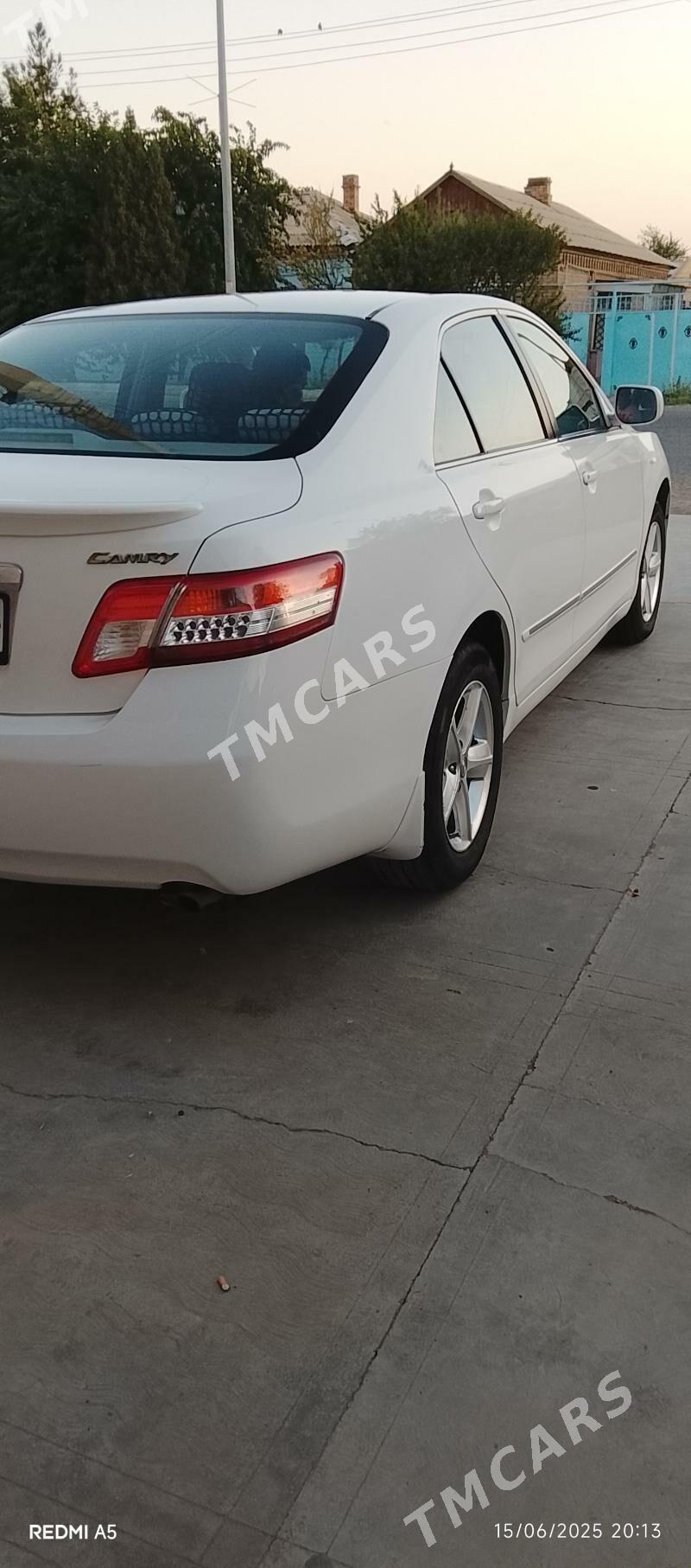 Toyota Camry 2011 - 155 000 TMT - Байрамали - img 6