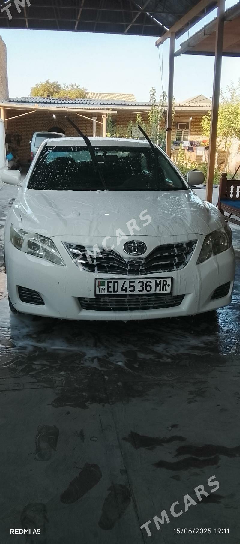 Toyota Camry 2011 - 155 000 TMT - Байрамали - img 10