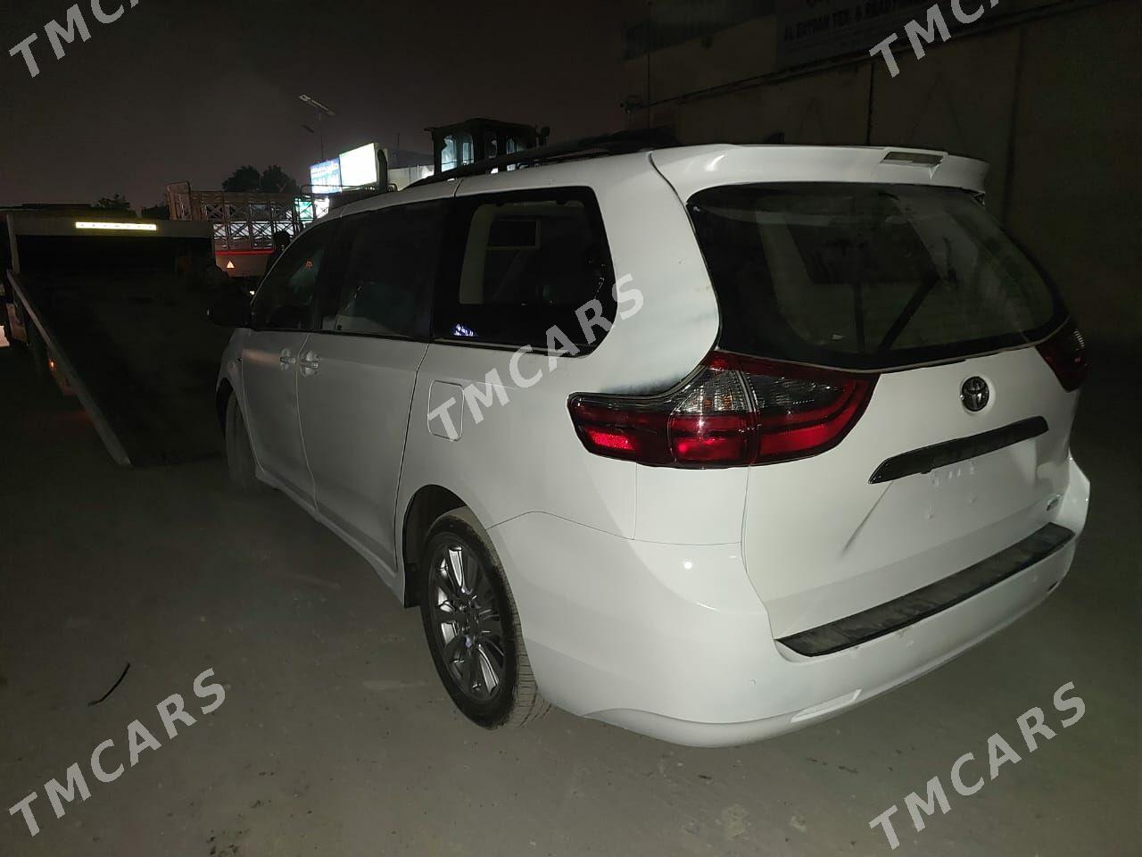 Toyota Sienna 2020 - 450 000 TMT - Mary - img 3