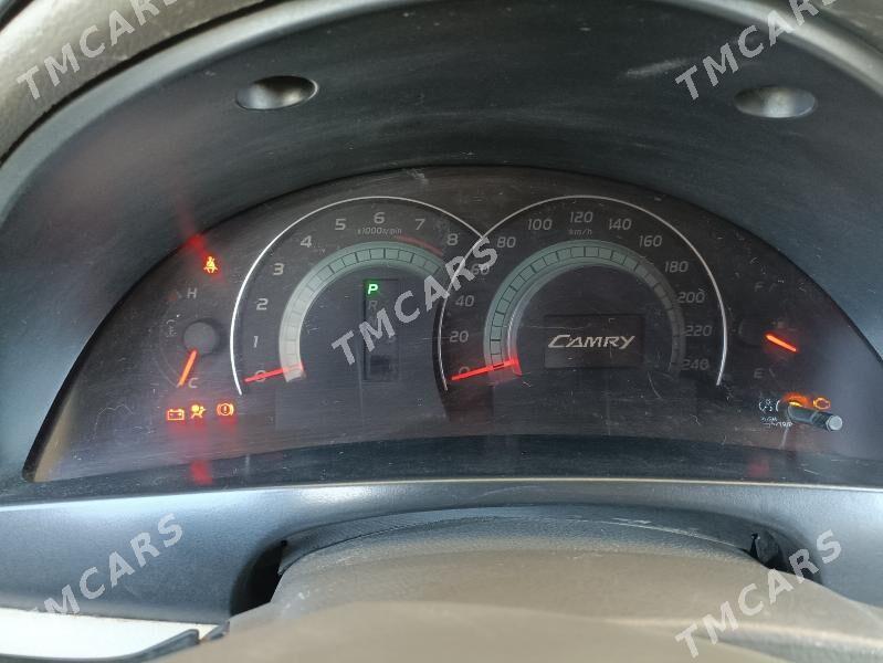 Toyota Camry 2009 - 160 000 TMT - Дянев - img 4