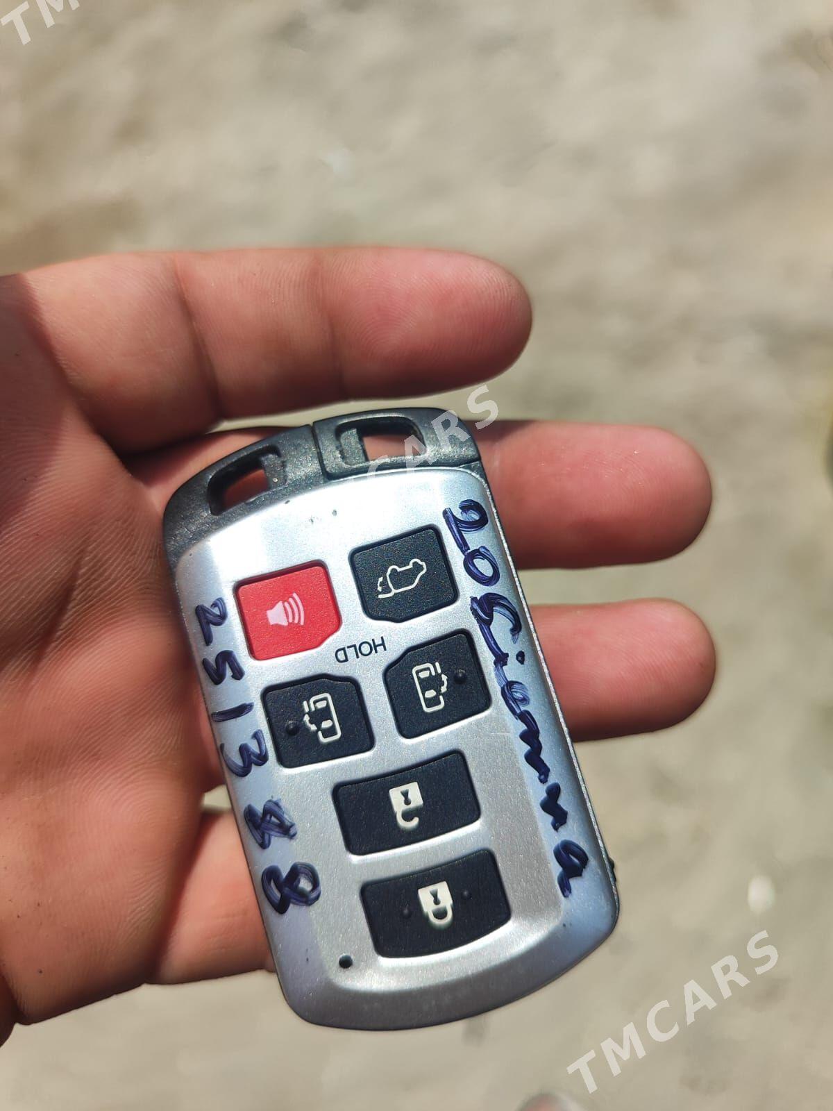 Toyota Sienna 2020 - 450 000 TMT - Mary - img 9