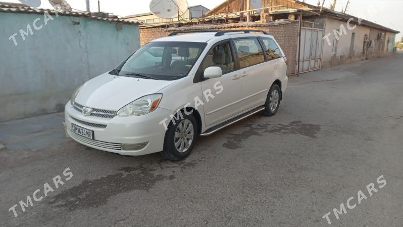 Toyota Sienna 2004 - 220 000 TMT - Murgap - img 2