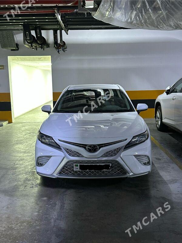 Toyota Camry 2019 - 320 000 TMT - Aşgabat - img 4