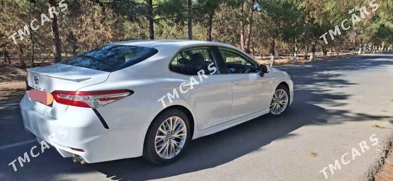 Toyota Camry 2019 - 310 000 TMT - Aşgabat - img 4