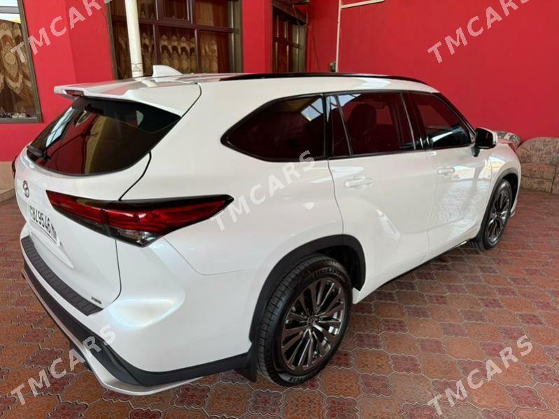 Toyota Highlander 2021 - 540 000 TMT - Мары - img 5