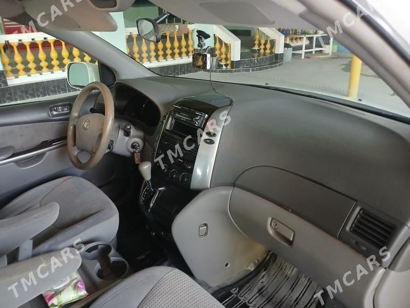 Toyota Sienna 2009 - 210 000 TMT - Kaka - img 3