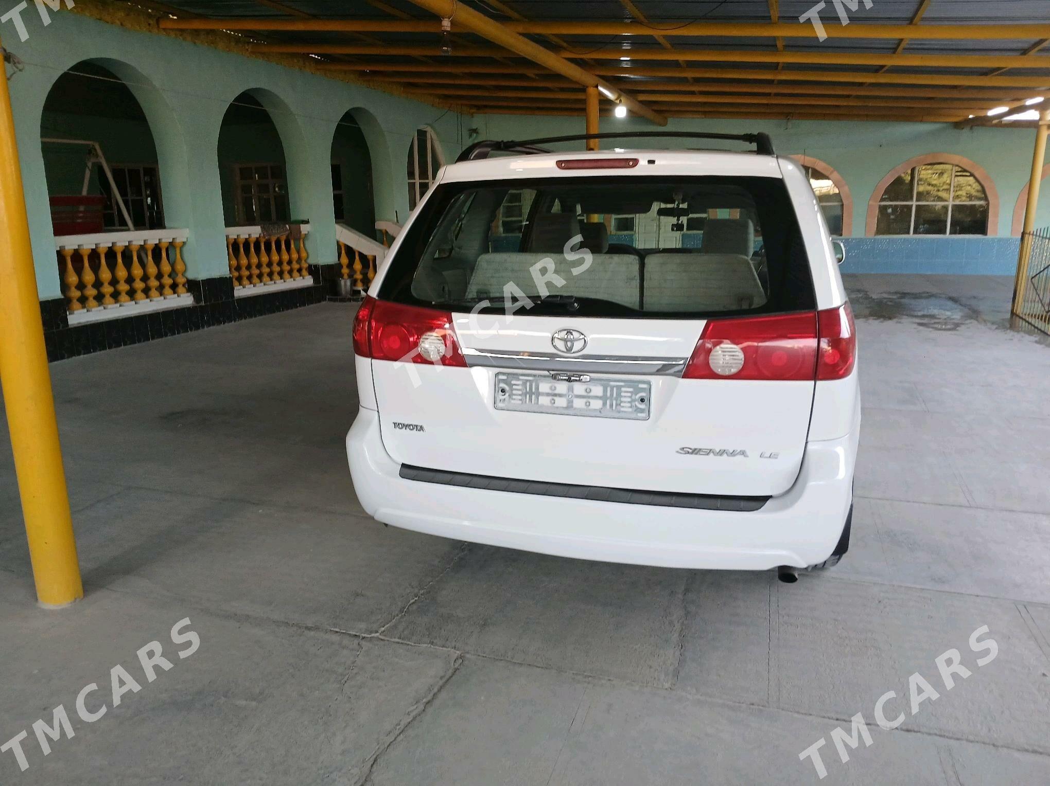 Toyota Sienna 2009 - 210 000 TMT - Kaka - img 6