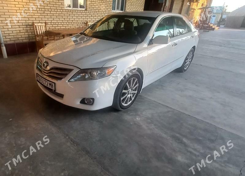 Toyota Camry 2010 - 190 000 TMT - Sakarçäge - img 2