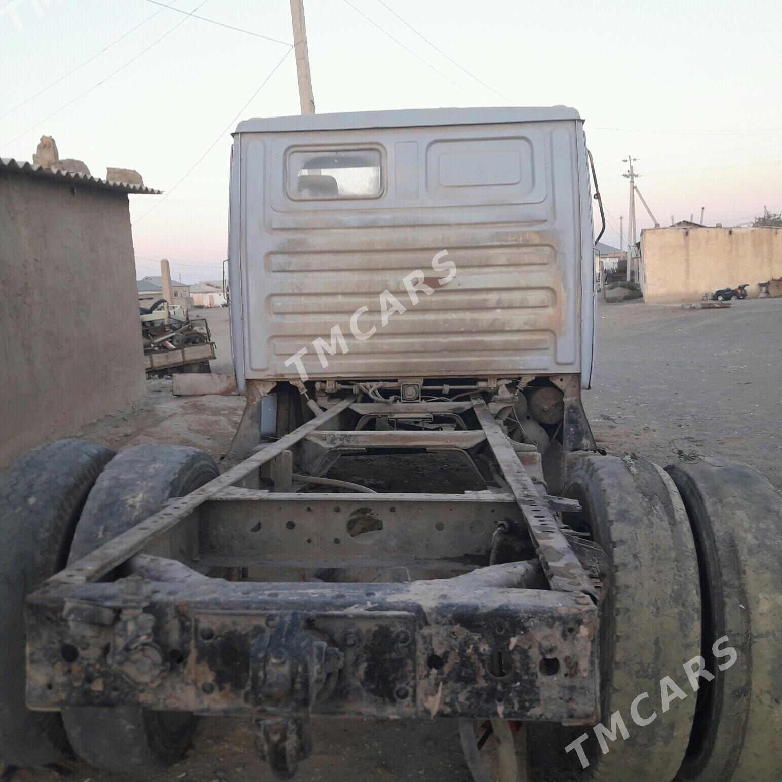 Zil 130 2000 - 10 000 TMT - Ак-Бугдайский этрап - img 4