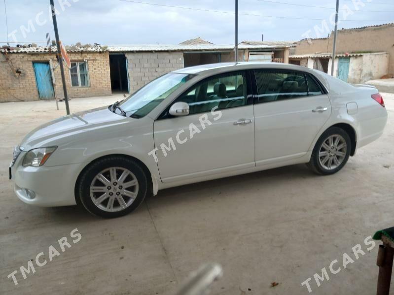 Toyota Avalon 2005 - 190 000 TMT - Magtymguly - img 2