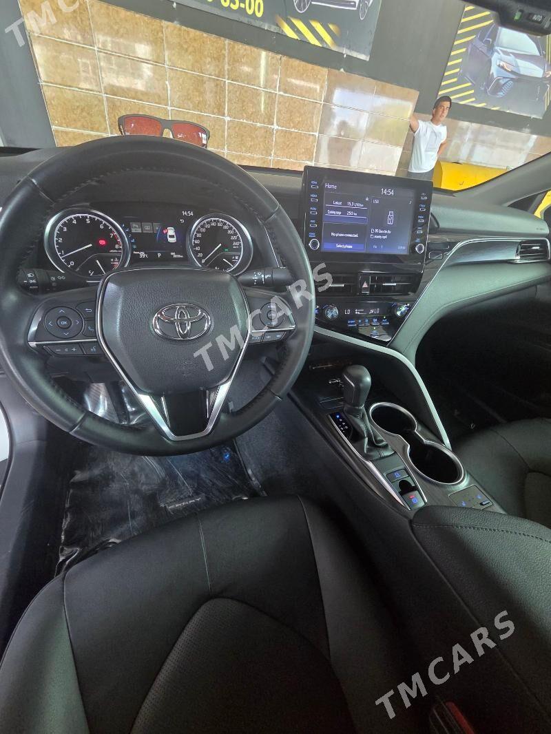 Toyota Camry 2023 - 675 000 TMT - Ашхабад - img 4