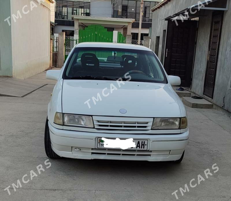 Opel Vectra 1992 - 35 000 TMT - Анев - img 2